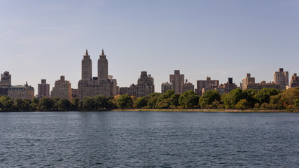Fototapeta na wymiar View of Central Park's West Side from Jacqueline Kennedy Onassis Reservoir, Manhattan. Taken on September the 27th, 2019