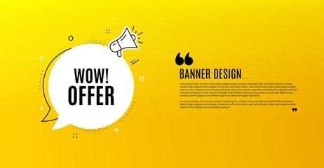 Fototapeta Wow offer. Yellow banner with chat bubble. Special Sale price sign. Advertising Discounts symbol. Coupon design. Flyer background. Hot offer banner template. Bubble with wow offer text. Vector obraz