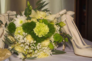 Bouquet e Sapatos da Noiva Ramo Flores