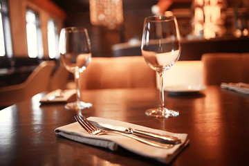 concept alcohol glass / beautiful glass, wine restaurant tasting aged wine
