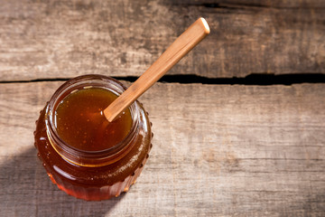 Golden honey, natural, golden, crystalline and healthy.