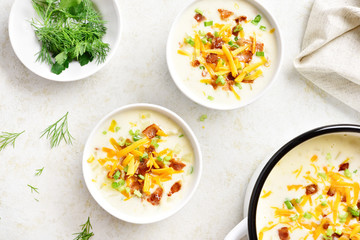 Creamy potato soup