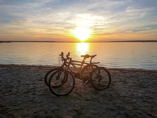 Fototapeta premium Sunset Bike front lake Minsk Belarus