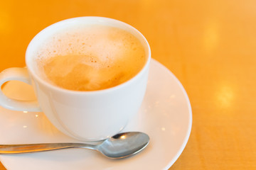 カフェのカフェラテ