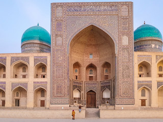 Fototapeta na wymiar architectural ancient ensemble of mosque and minaret 