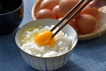卵かけごはん　 Egg over rice