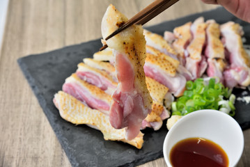 鶏のタタキ