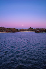 Fototapeta premium moon rising