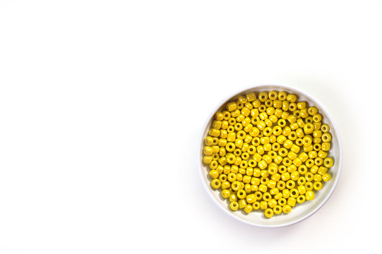 Yellow bisector for needlework, used to make bracelets, beads and other jewelry
