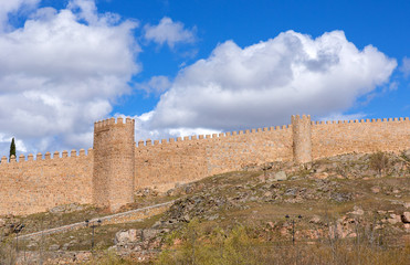 Fototapeta na wymiar Avila surrounding wall