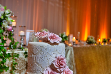 wedding cake and hall