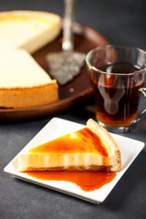 Cheesecake with caramel