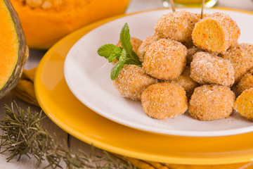 Pumpkin chicken meatballs.