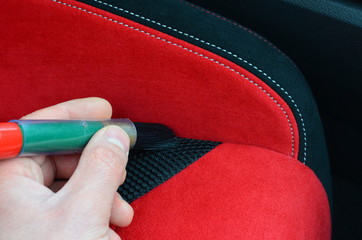 Auto detailing , czyszczenie wnętrza samochodu , konserwacja i zabezpieczenie wnętrza samochodu , detailing wnętrza , precyzyjne czyszczenie , © Szymon