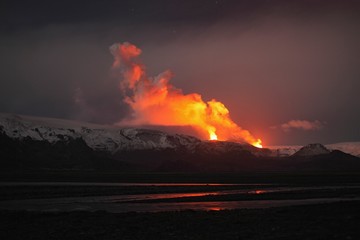 Thorsmœrk  Fimmvœrduhalsi Eruption  Iceland