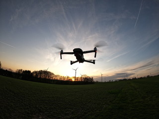 Drohne Fluggerät Modellbau in der Luft