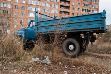 Obraz premium Soviet dump truck. Blue truck. Dumper.
