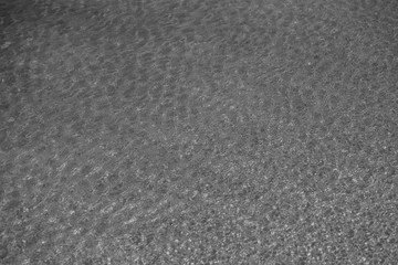 Obraz premium Grayscale Close up of the clear water of 