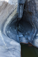 Die Brufjell-Höhlen an der Küste Südnorwegens, Wanderung