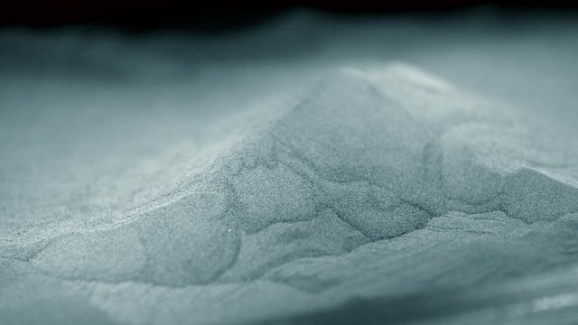 Metallic powder for laser sintering machine for metal.