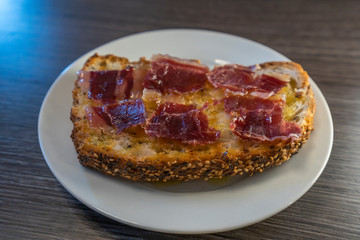 Ham toast with olive oil