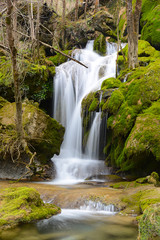 La Tobería - Agua,. Ríos, Cascadas, - Andoin (Álava).