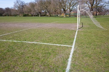 Obraz premium Soccer goal in morning