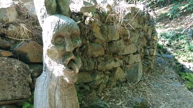 Elementos &radic;&dagger; Solta na Cerdeira III