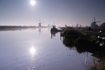 Naklejka premium Netherlands kinderdijk