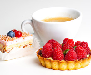  healthy breakfast with cake