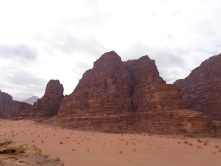 Fototapeta premium The red dessert in jordan at summer