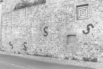 old wall with graffiti