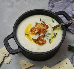 Homemade creamy cauliflower Soup