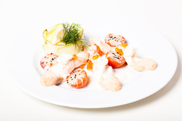 Raw salmon with creamy sauce