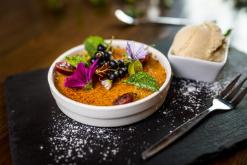 dessert Creme brulee