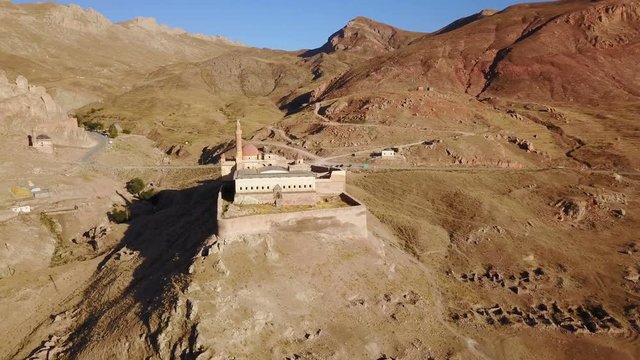 Agri Dagi, Dogubeyazit, Ishak Pasha Palace, Mount Ararat Steppes, Turkey