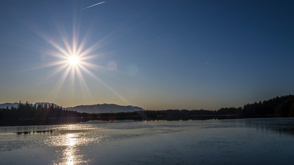 Fototapeta na wymiar Sonnenaufgang am Kirchsee
