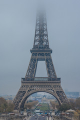 PARIS LA TOUR EIFFEL