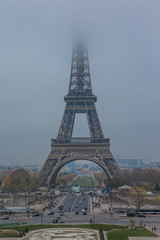 PARIS LA TOUR EIFFEL