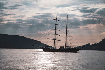 Fototapeta na wymiar sail yacht at sunset