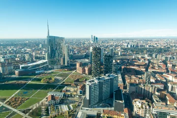 Foto op Plexiglas Milaan stadsgezicht, panoramisch uitzicht met nieuwe wolkenkrabbers in de wijk Porta Nuova. Italiaans landschap. © Arcansél