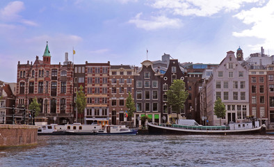 Fototapeta premium Amsterdam canal architecture