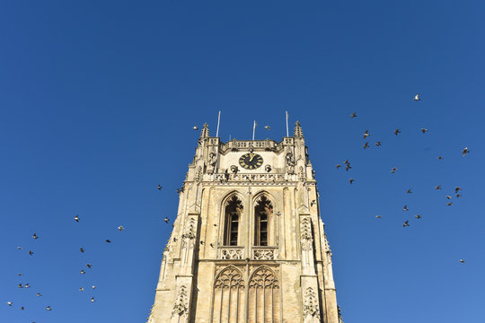 Belgique Flandre Tongres Tongeren eglise religion cathedrale 