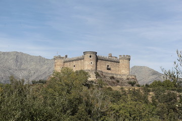Fototapeta na wymiar View of the Castle of Mombeltran and Santa Cruz del Valle. Avila. Spain