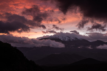 corse montagne neige crepuscule