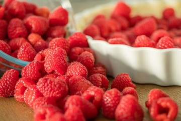Framboises en vrac pour une tarte