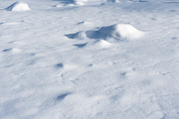 Verschneite Felsen