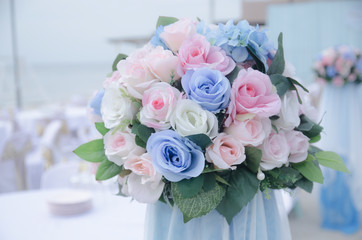 Bouquet of roses in the wedding