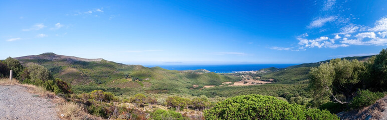 Fototapeta na wymiar Panorama in Corsica