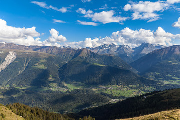 Fototapeta premium Panorama view of Swiss Alps on Bernese Oberland on a sunny summer day